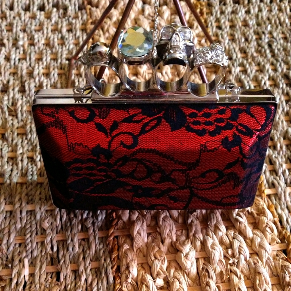 Scull 4 Ring Clutch